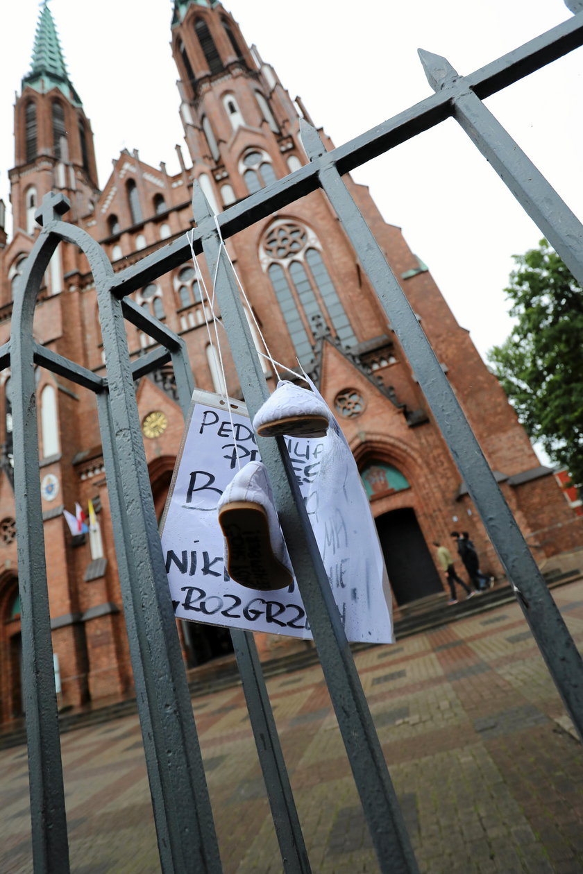 Protest przeciwko pedofilii w Kościele w Toruniu