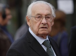 Wajda miał zagrać w reklamie za pieniądze Amber Gold