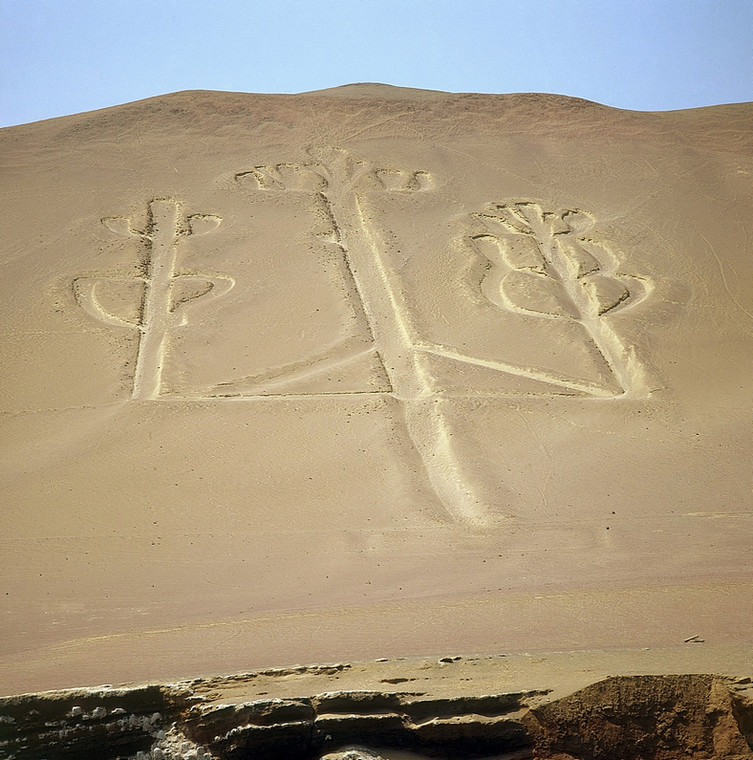 Pisco-Paracas, Kandelabr