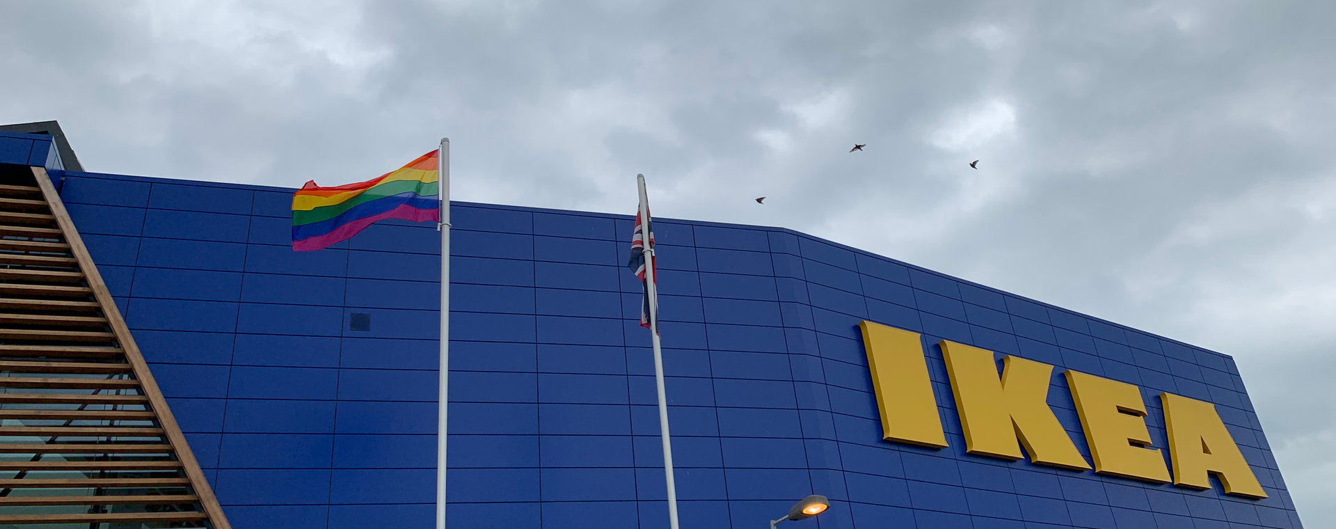 W Ikei nie doszło do dyskryminacji przy zwolnieniu za wpisy atakujące społeczność LGBT
