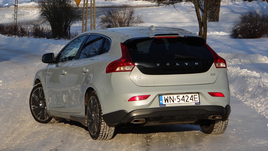 Volvo V40