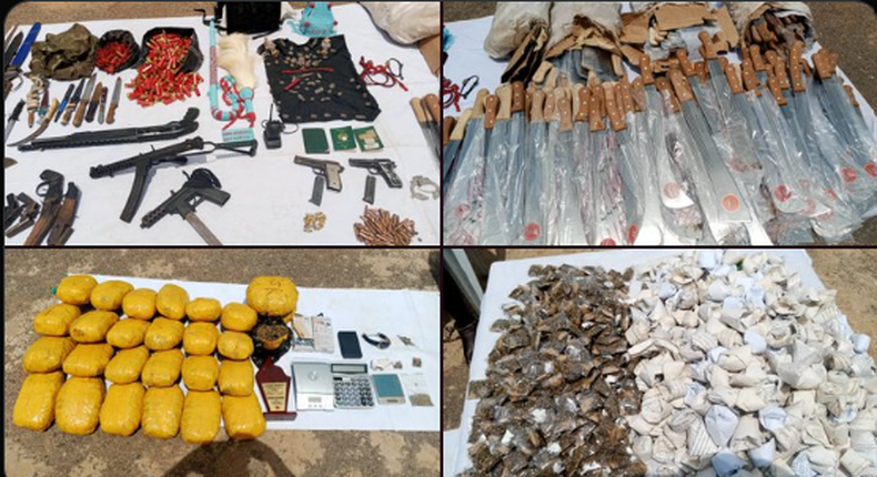 Oyo police recover 10 guns, more deadly weapons at Auxiliary’s hideout. [TwitterOyoPolice]