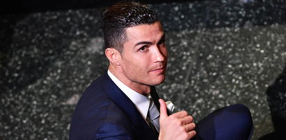 Ronaldo wrócił do Włoch i przechodzi kwarantannę. Zamieścił w sieci urocze zdjęcie