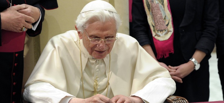Abdykacja papieża. Nie chciał okazywać słabości?