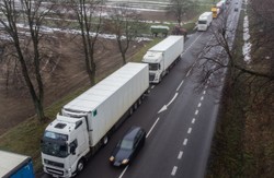 Kolejna śmierć na granicy ukraińsko-polskiej. Nie żyje kierowca ciężarówki oczekujący w kolejce