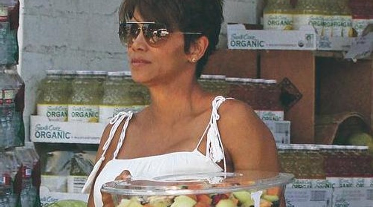 Megéhezett Halle Berry