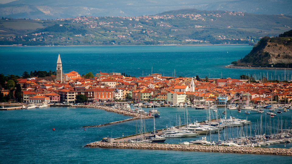 Izola