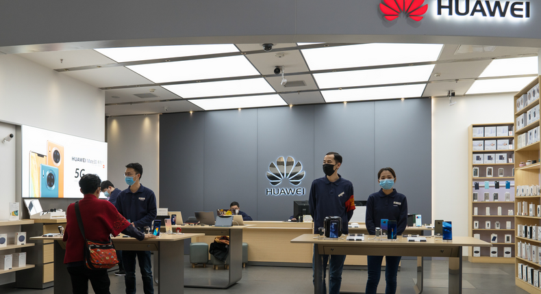 Huawei Beijing store coronavirus