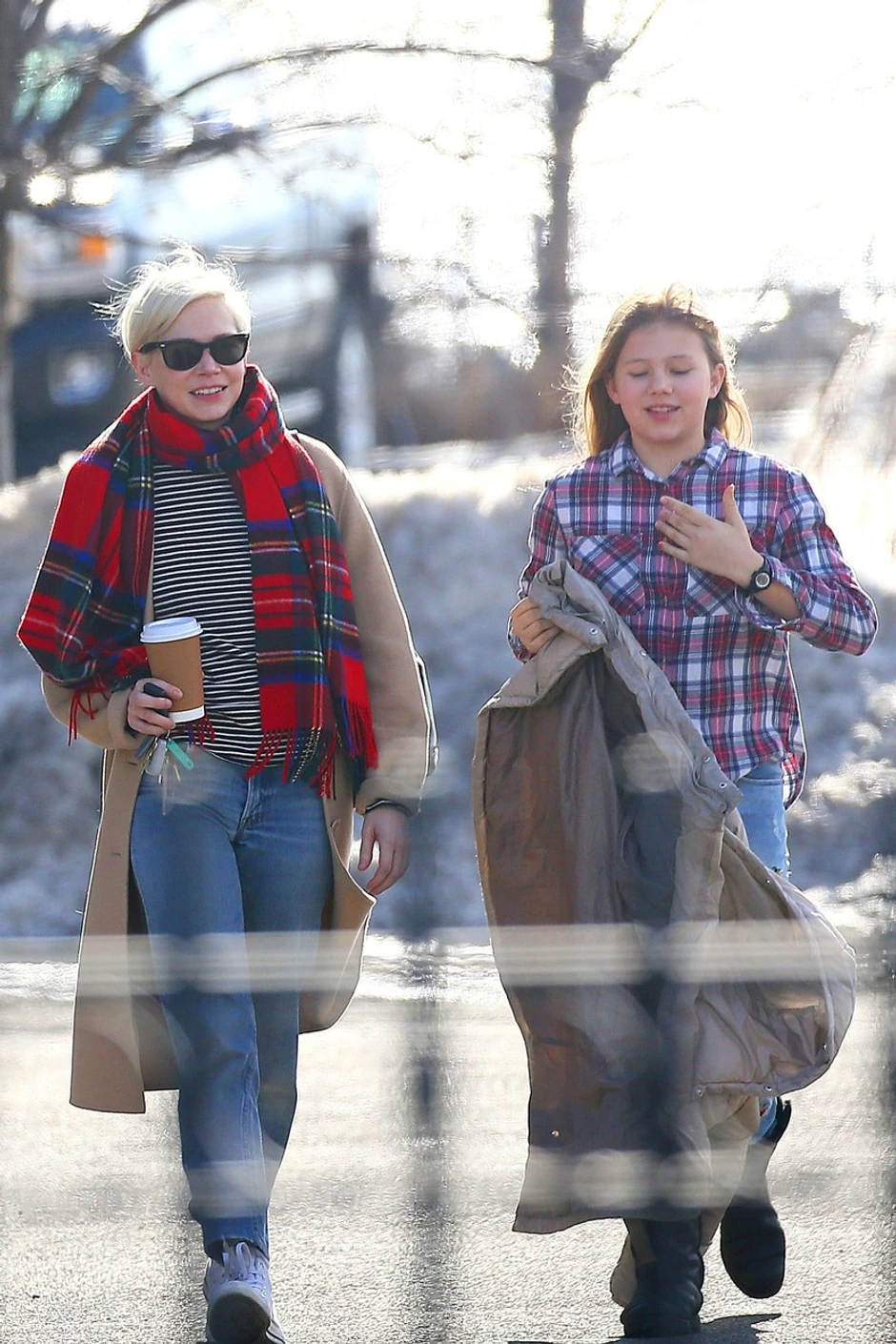  Matilda Ledžer i Mišel Vilijams