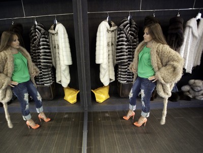 Normy utrzymania zwierząt futerkowych prowadzą do cierpienia zwierząt