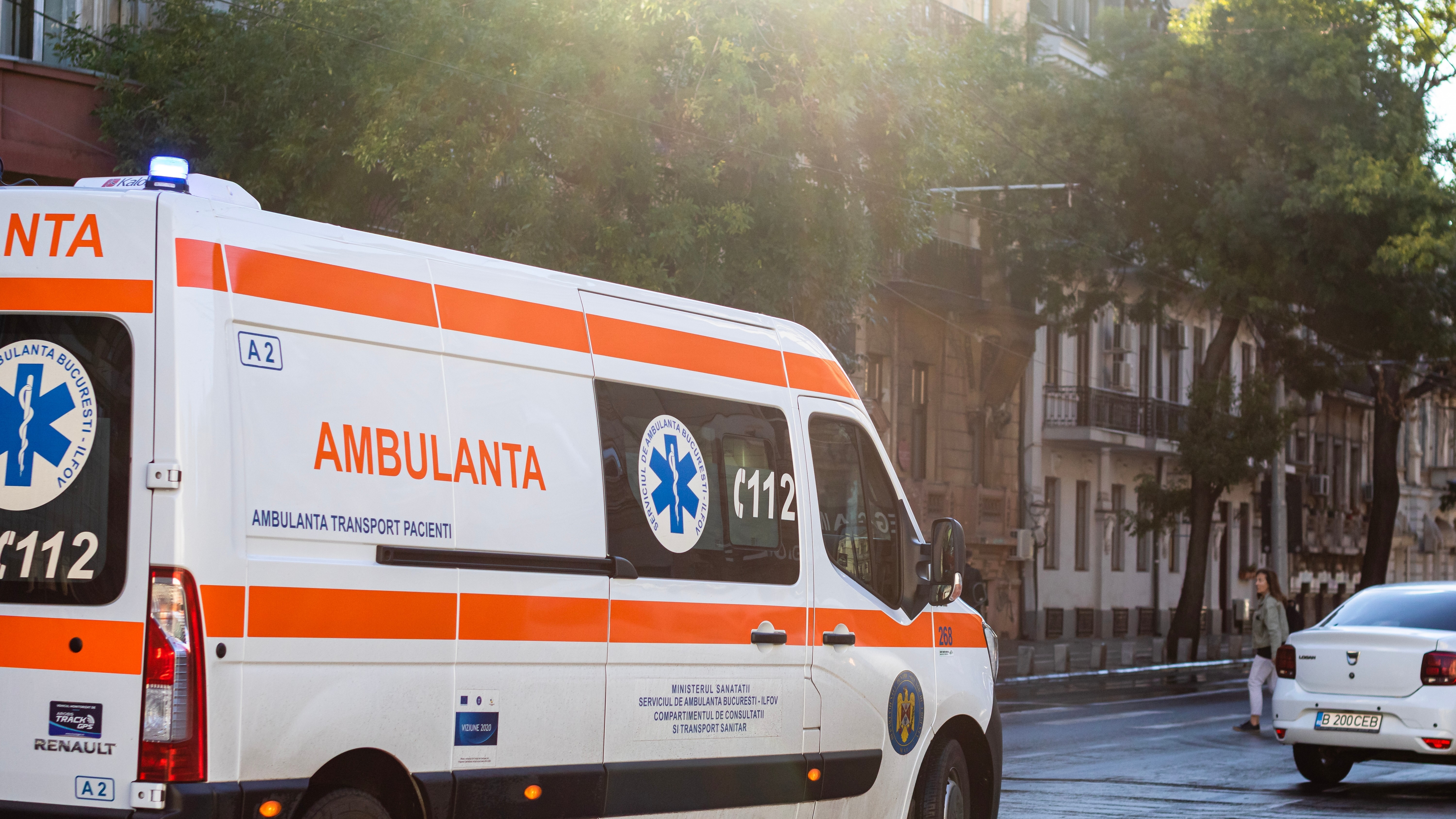 Cum a făcut rost ministrul Sănătății de 150 de milioane de lei în plus pentru Unitățile de Primiri Urgențe și serviciile de ambulanță din țară
