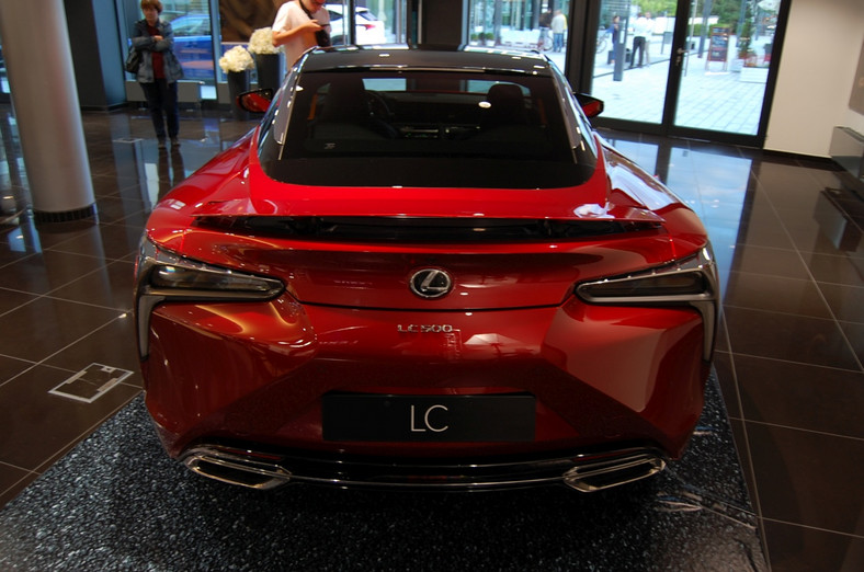 Lexus LC