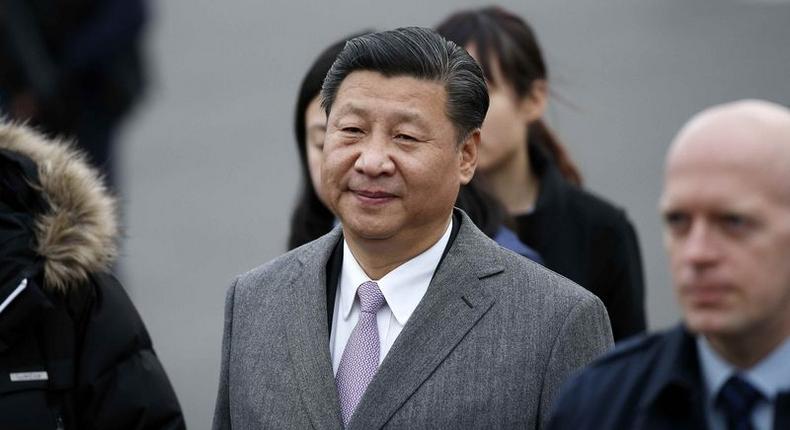 China's President Xi Jinping arrives at Orly airport, outside Paris, France, November 29, 2015 ahead of the World Climate Change Conference 2015 (COP21) held in Le Bourget, near Paris. REUTERS/Yoan Valat/Pool