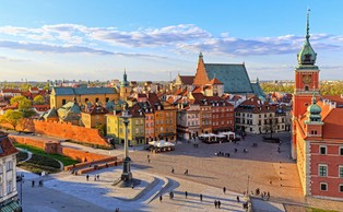 Pandemia zmusi polską gospodarkę do "ucieczki do przodu"? [RAPORT]