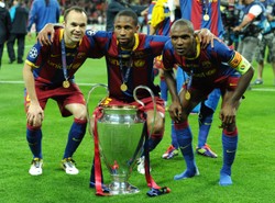 Policjanci pogonili gwiazdorów Barcelony sprzed Białego Domu