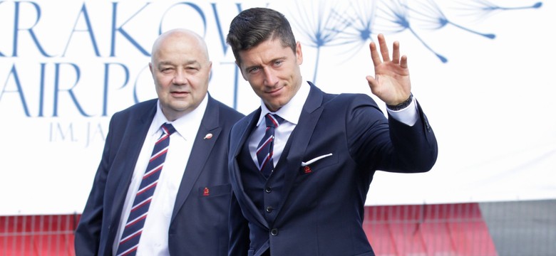 Euro 2016: "Pod krawatem" i z klasą. Kadra Nawałki już we Francji