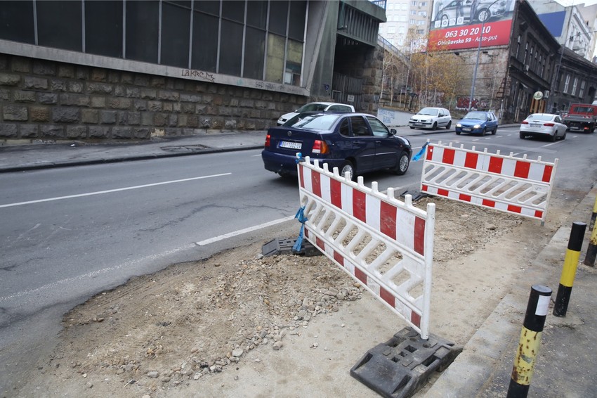 Vozila se naizmenice propuštaju