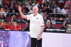 Gregg Popovich zaszczepił się przeciwko COVID-19 i zachęca innych