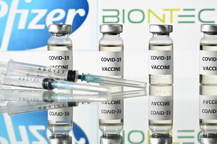 Decyzja o dopuszczeniu szczepionki Pfizera do obrotu ma być za 17 dni