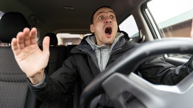 uderzą w nas zupełnie nowym podatkiem za samochody. zapłacimy fiskusowi jeszcze więcej. stanie się to niedługo. datę już podali