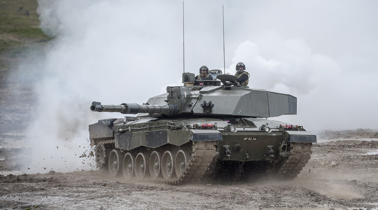 300 harckocsi érkezhet Ukrajnába hamarosan / Fotó: Northfoto