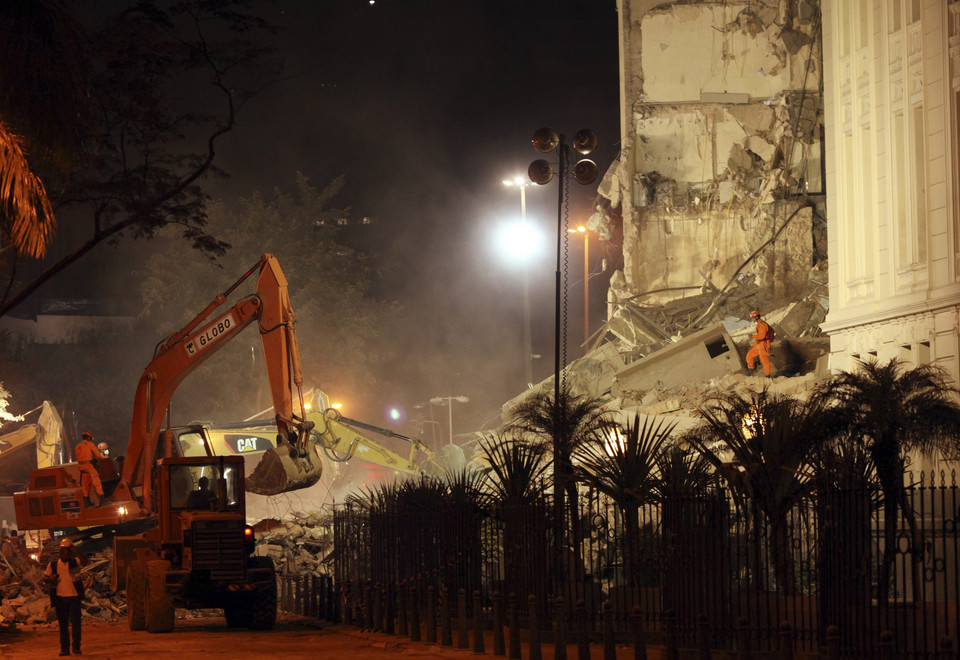 Brazylia: zawalił się wielopiętrowy budynek, są ranni