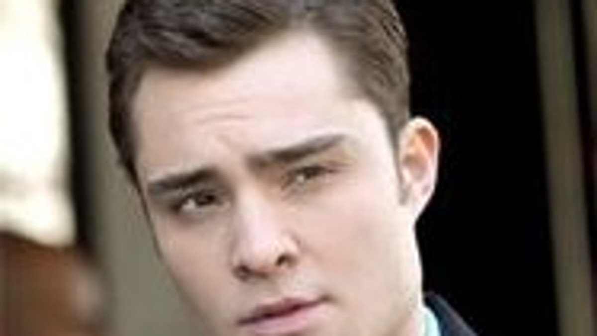 Ed Westwick, znany z roli Chucka Bassa w popularnym serialu "Plotkara", dołączył do obsady biograficznego filmu opowiadającego o życiu kontrowersyjnego szefa FBI J. Edgara Hoovera. Wszystko wskazuje więc na to, że Clint Eastwood jest bliski skompletowania obsady "J. Edgara".