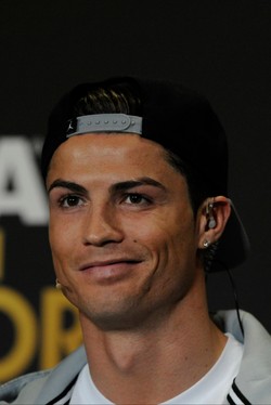 "Złota Piłka" dla Cristiano Ronaldo, honorowe wyróżnienie dla Pele