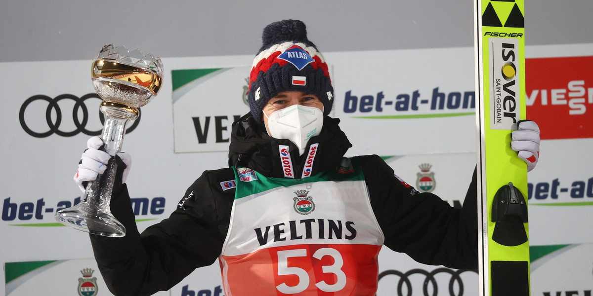 Kamil Stoch awansował na 3. miejsce w Pucharze Świata