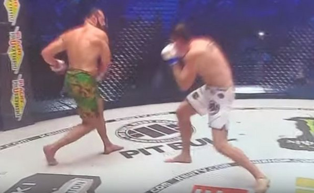 To nie był powrót w wielkim stylu. Mamed Khalidov przegrał na gali KSW 52 [WIDEO]