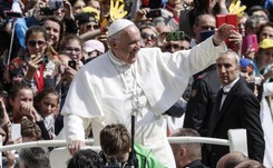 Papież: Nikt nie chce wziąć na siebie odpowiedzialności za los uchodźców