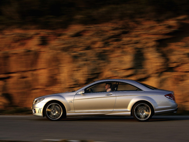 Mercedes-Benz CL 65 AMG: nowe informacje o supercoupe