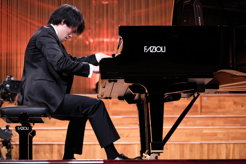 El pianista canadiense Bruce (Xiaoyu) Liu