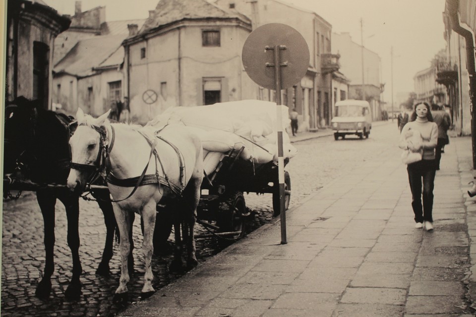 Zdjęcia kieleckiego fotografika Jerzego Piątka, które można oglądać w Muzeum Historii Kielc na wystawie "Były takie Kielce"