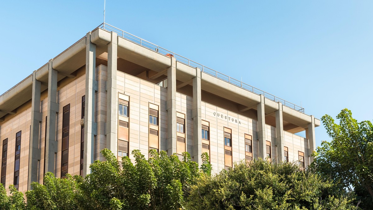 Policijska stanica Italija