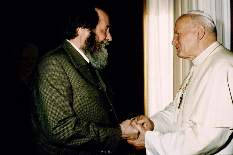 Sołżenicyn spotkał się z Janem Pawłem II w Pałacu Apostolskim 16 pażdziernika 1993 r. 