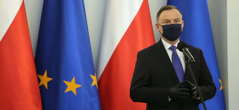 Duda traci poparcie. Wyrównana walka w II turze wyborów prezydenckich. SONDAŻ