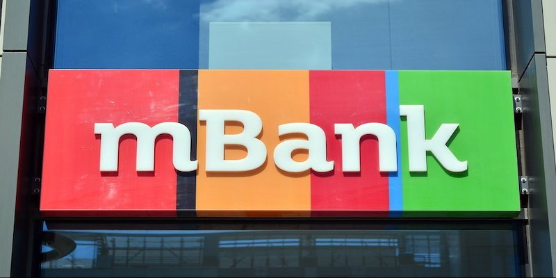 mBank ostrzega przed oszustami zachęcającymi do kryptowalut