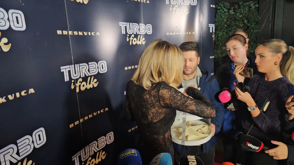 Breskvica, promocija albuma