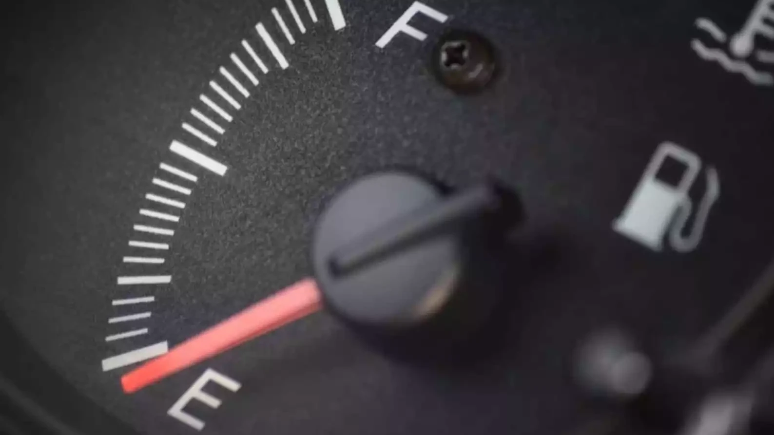 Optimálna rýchlosť pre minimálnu spotrebu je 80 až 90 km/h. Pri 130 km/h spotrebuje auto až o 30 percent viac paliva.