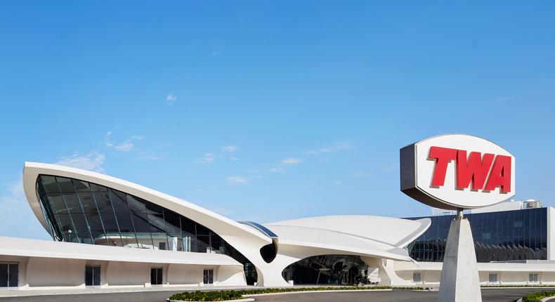 01_TWA Hotel