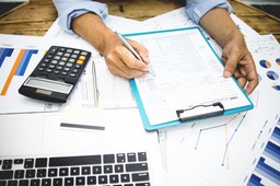 Czas na PIT-28. Kto musi złożyć zeznanie podatkowe?