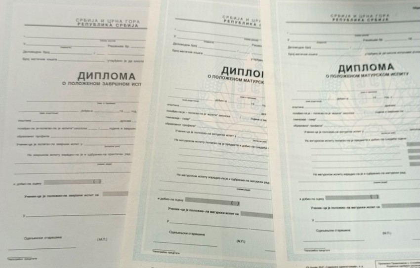 Zaplenjen materijal prilikom akcije hapšenja