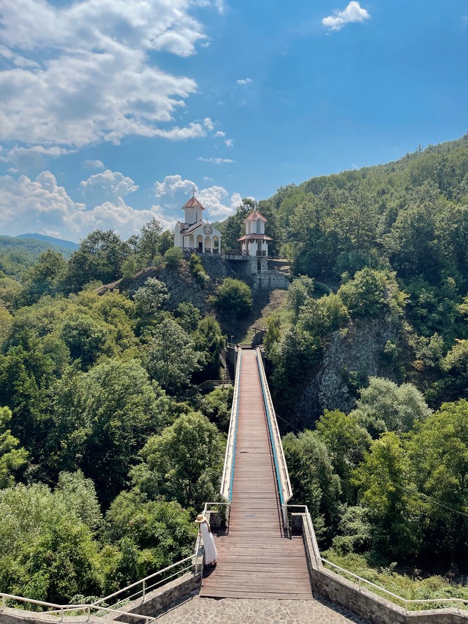 Prolom Banja