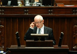 Plany ministrów. Tym razem obiecuje Michał Boni