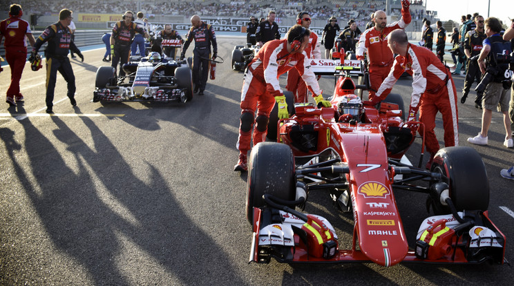 Ez még a Ferrari 2015-ös autója /Fotó: AFP