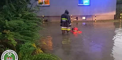 Armagedon pogodowy na Śląsku. Grad, burze, powodzie błyskawiczne, powalone drzewa...