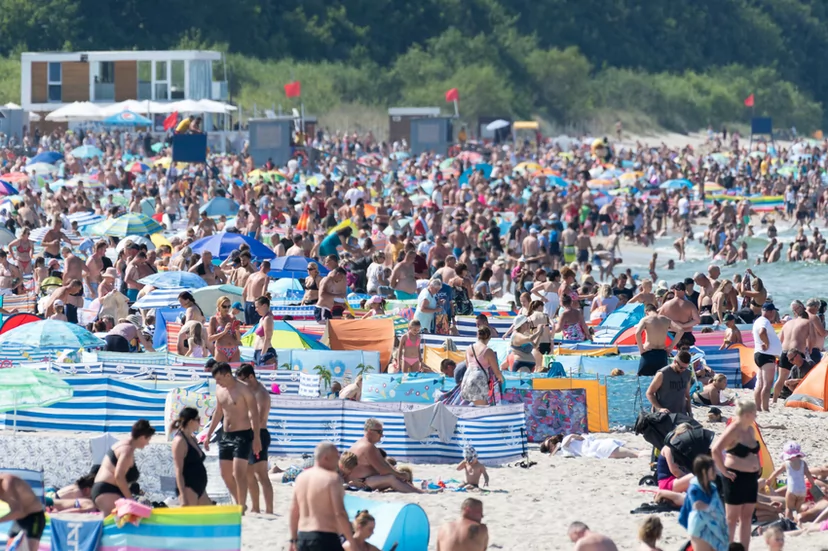 Polacy wyjadą na najkrótsze wakacje w historii. Jeden termin najdroższy