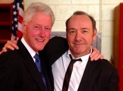 Spacey: Zdaniem Clintona, "House of Cards" w 99% oddaje rzeczywistość