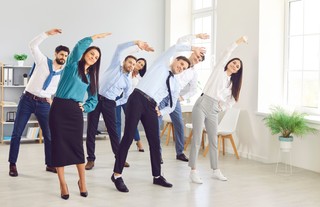 Trendy HR w 2026 roku: rozwój, dobrostan i relacje ważniejsze dla pracowników niż benefity